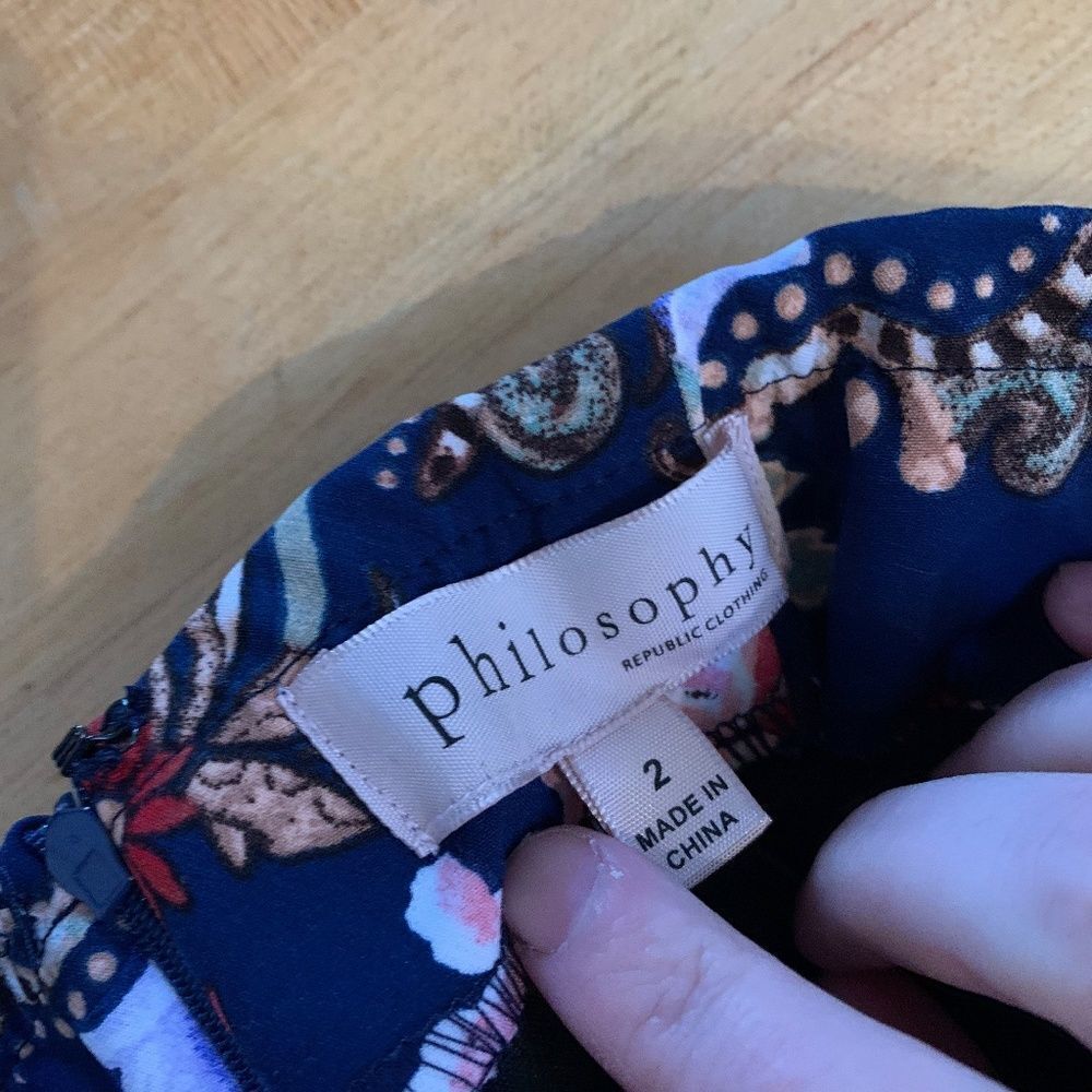 Philosophy Pencil Skirt in Floral - Picture 6 of 6